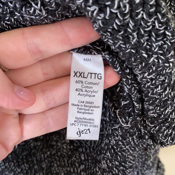 Beautiful knit sweater - Picture 4 of 5